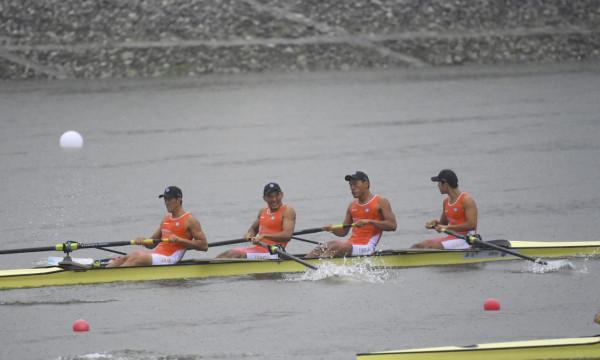 賽艇——男子四人單槳無舵手決賽賽況