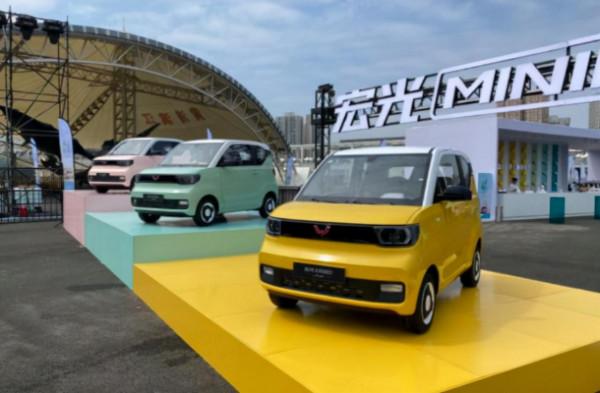 中國新能源車企著力&OpenCurlyDoubleQuote;變道超車&rdquo;，搶食&OpenCurlyDoubleQuote;M&rdquo;&OpenCurlyDoubleQuote;Y&rdquo;&OpenCurlyDoubleQuote;Z&rdquo;世代蛋糕