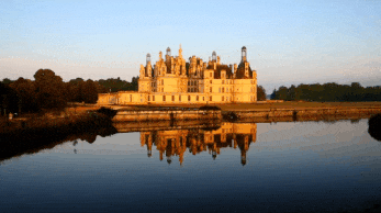 剛剛,法國用這樣的“凡爾賽”,再次驚豔了世界 剛剛,法國用這樣的“凡爾賽”,再次驚豔了世界