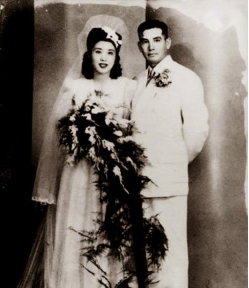 王玉齡：張靈甫第三任妻子，19歲守寡一生，寧餓死也不領撫卹金