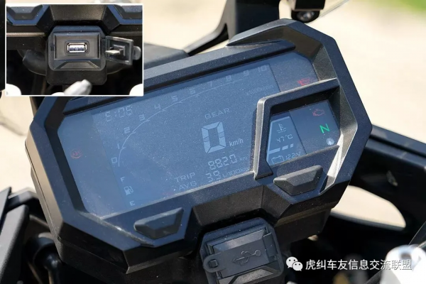 濤哥‘暴力’試駕：隆鑫VOGE無極500DS摩托駕馭感受