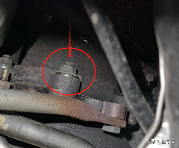 幾萬塊的賓士S600你們敢買嗎？這種車況檢測師看到都眼饞