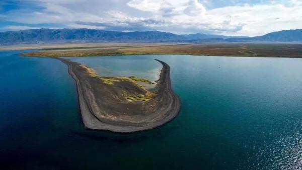18200平方公里龐大湖泊,曾是我國邊民放牧地,現在卻成鄰國內湖 18200平方公里龐大湖泊,曾是我國邊民放牧地,現在卻成鄰國內湖