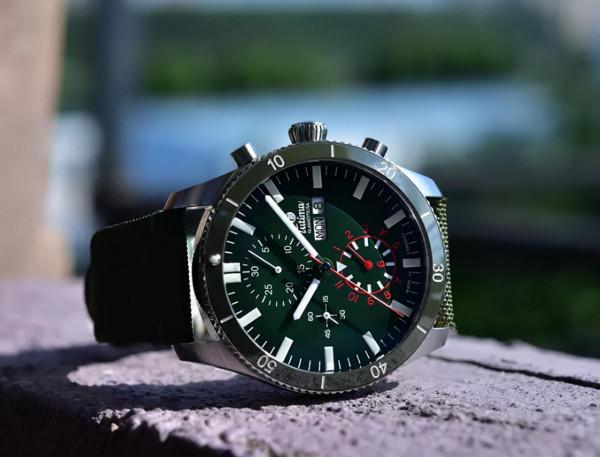 純爺們骨子裡都愛的軍表風,這個德表萬元出頭,男人味兒十足 純爺們骨子裡都愛的軍表風,這個德表萬元出頭,男人味兒十足