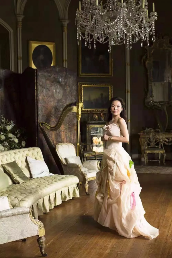 18歲被北大拋棄，25歲成愛爾蘭首位中國伯爵夫人！真實版灰姑娘