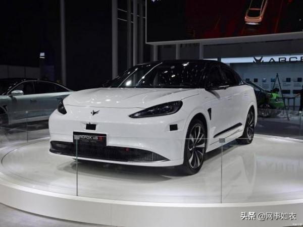 這款汽車不僅顏值高，還搭載華為鴻蒙作業系統，你會選擇它嗎？