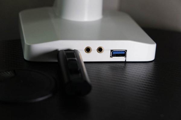 成年人的快樂屋，一桌一椅三兩平足以，新年煥新裝，簡約實用桌面