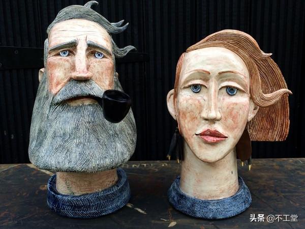 倔強堅強的陶瓷人物雕像 倔強堅強的陶瓷人物雕像