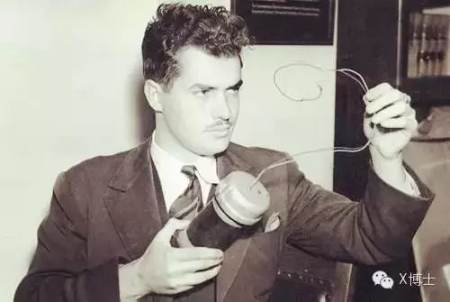 將&OpenCurlyDoubleQuote;特異功能&rdquo;當成科學，可見教育是多麼的失敗