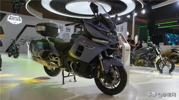 Benelli與領克推出聯名款摩托“燃金彈頭”