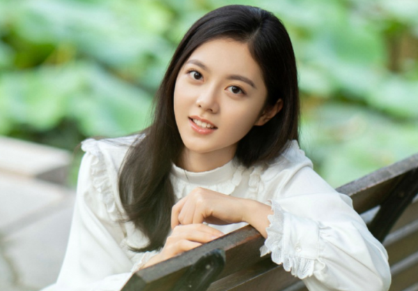 趙今麥被稱“星圈學霸”,看完她的課堂筆記,網友:難怪考524分 趙今麥被稱“星圈學霸”,看完她的課堂筆記,網友:難怪考524分