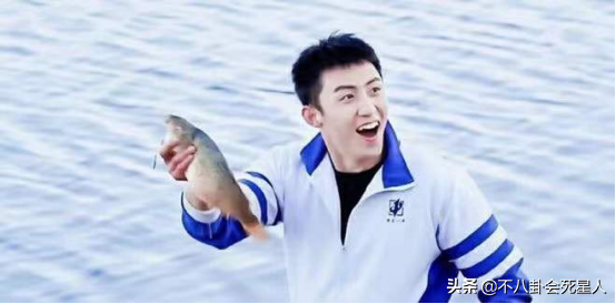 男明星無效健身VS有效健身，舉鐵不是大膀子、粗脖子的理由