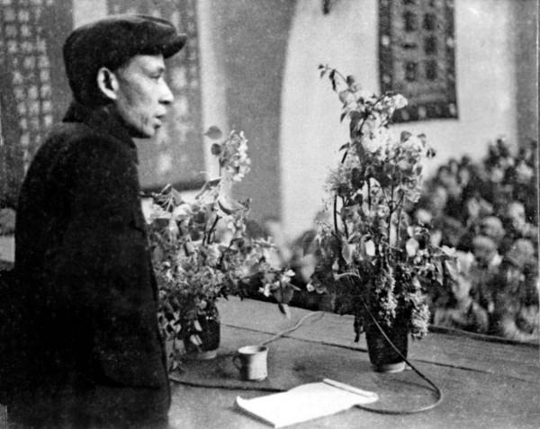 建國後,河南一商店老闆被群眾當特務,政府通告:他的代號是112 建國後,河南一商店老闆被群眾當特務,政府通告:他的代號是112