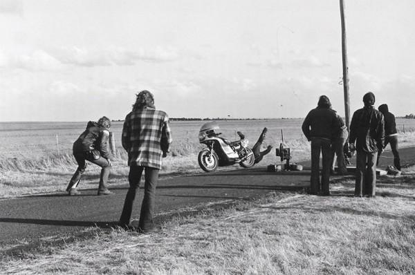 原來劇組拍戲是那麼有趣的一件事