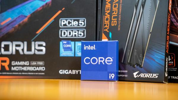 不計預算裝一臺12代12900K怎麼選？