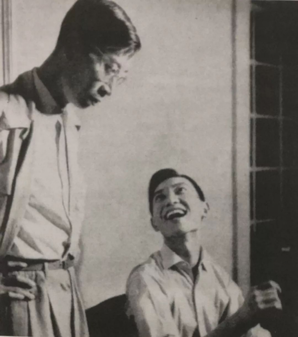 傅雷的原生家庭之痛:幼年被母親傷害,成年後一度對兒子非打即罵 傅雷的原生家庭之痛:幼年被母親傷害,成年後一度對兒子非打即罵