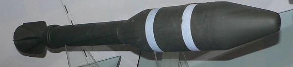 巴祖卡：第一代實戰用的單兵反坦克武器，火箭界的開山鼻祖