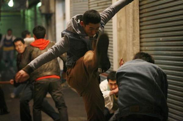 1997年,江西悍匪萬光旭,一人對戰37名軍警2小時,後被當場射殺 1997年,江西悍匪萬光旭,一人對戰37名軍警2小時,後被當場射殺