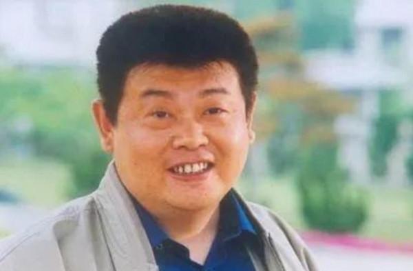 傅彪有何魅力，去世後葛優要為其養兒子，馮小剛為其還債