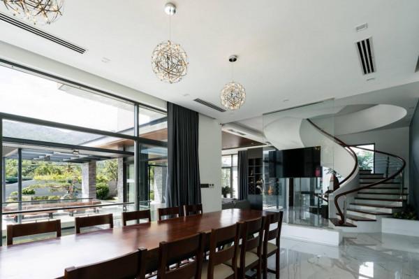 400㎡,有庭院有魚池,這樣的生活,再過幾十年照樣還被人羨慕 400㎡,有庭院有魚池,這樣的生活,再過幾十年照樣還被人羨慕