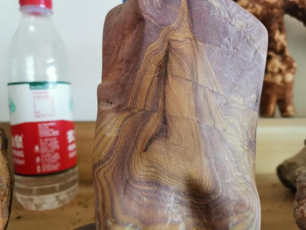 五彩斑斕的石頭