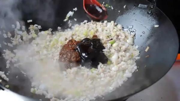 雜醬麵的醬做得好才會好吃,今天聊聊醬的做法,做出美味雜醬麵 雜醬麵的醬做得好才會好吃,今天聊聊醬的做法,做出美味雜醬麵