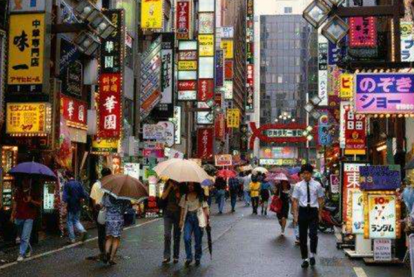 日本房價崩盤迴憶：當年那些“沒買”房的人，後來都怎麼樣？