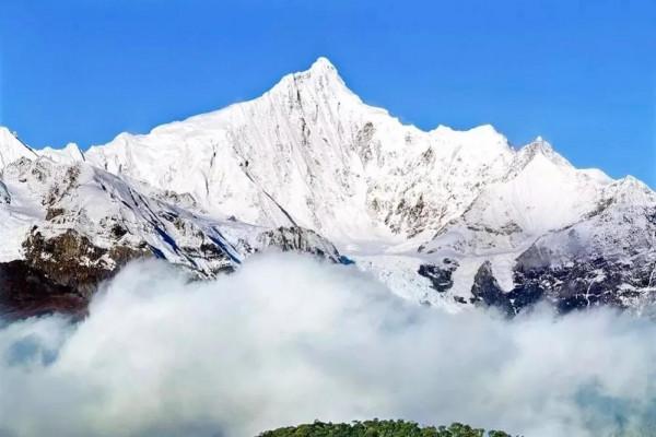 中國各省份的最高峰,我不熟悉的,的確有不少 中國各省份的最高峰,我不熟悉的,的確有不少