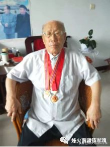 炮兵第一師參加抗日戰爭，解放戰爭，抗美援朝老戰友風采錄專集