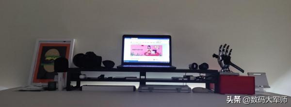 桌面改造1.0版 超大工作空間 桌面改造1.0版 超大工作空間