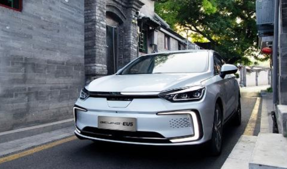 實測北京EU5 PLUS,這些升級瞭解一下 實測北京EU5 PLUS,這些升級瞭解一下