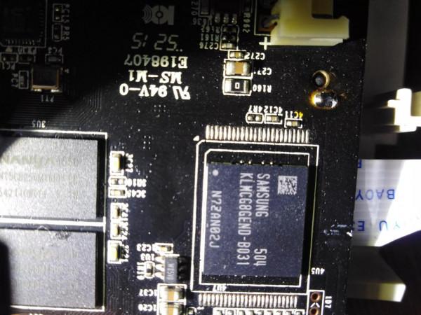 收了一個當年的寶貝盒子