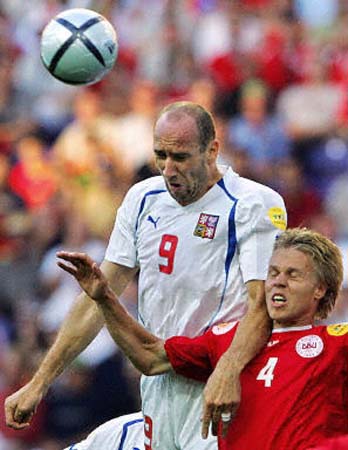 世界足球歷史最高11人陣容,鋒線三叉戟全部2米以上,戰力幾何? 世界足球歷史最高11人陣容,鋒線三叉戟全部2米以上,戰力幾何?