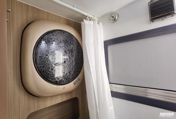 征服荒野！實拍評測中天探險者洲際越野房車，基於德國MAN打造