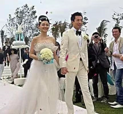 大S:她不僅有“公主病”,她還有公主命,她就是自己的女王 大S:她不僅有“公主病”,她還有公主命,她就是自己的女王