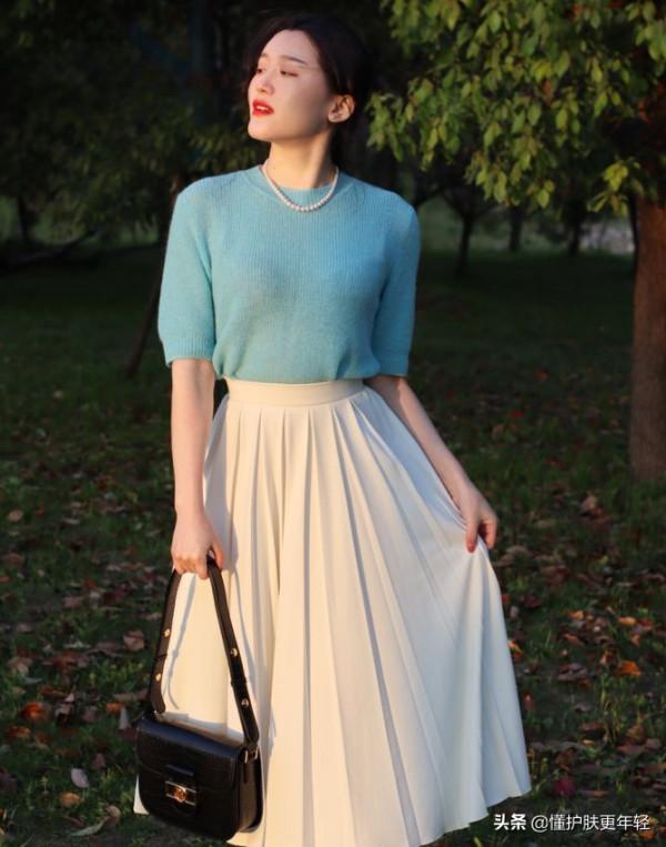 有什麼適合初秋穿得好看又不冷的小裙子嗎？