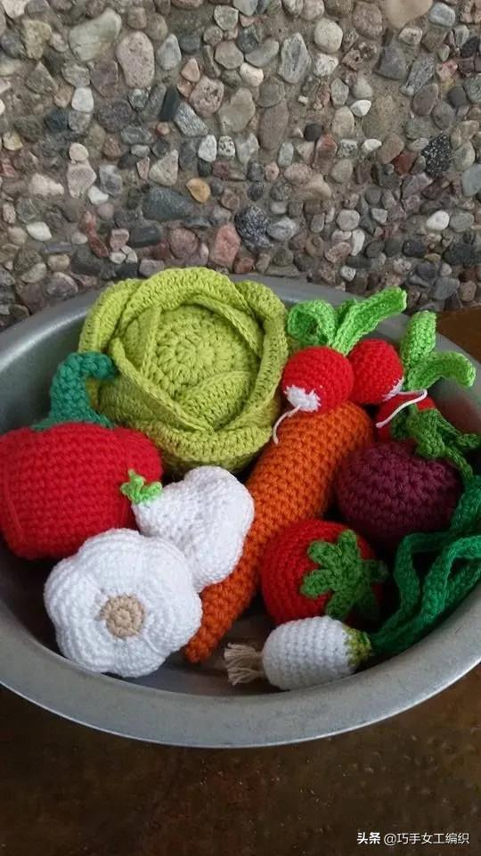 用零線就把蔬菜水果鉤得如此逼真，比新鮮的還要美