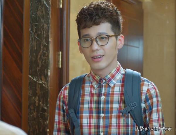 長得“著急”的6位男星，有人三十成大叔，有人跟老婆活成兩代人