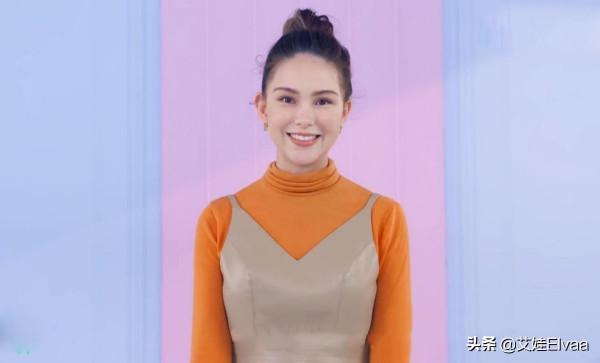 昆凌三胎後首次採訪，吊帶疊穿長袖毫無贅肉，換新發型太小鳥依人