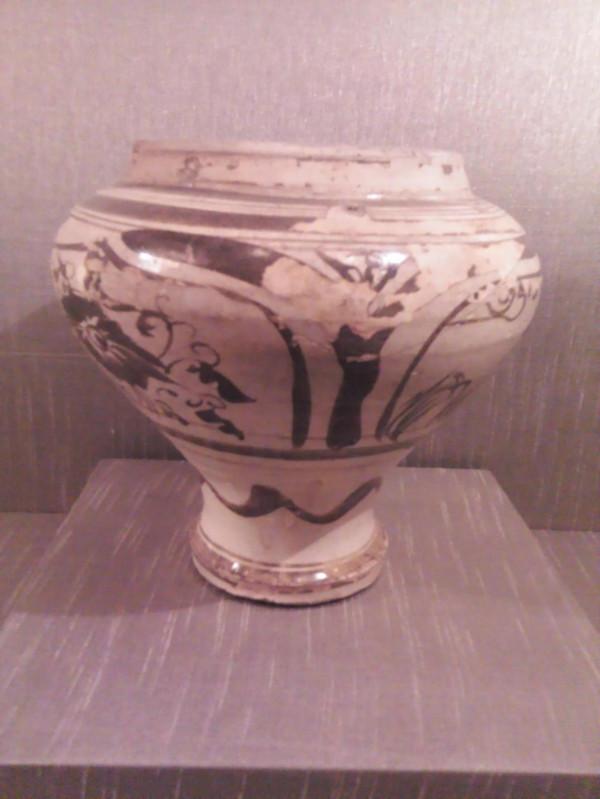 等待千年，只為再次綻放 : 記錄蘇州博物館精品瓷器