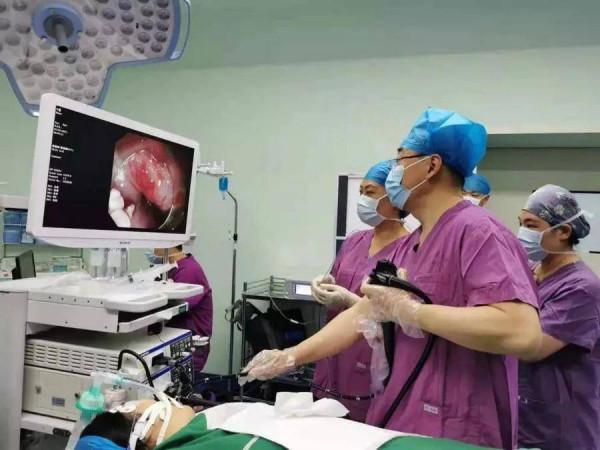 山東省立三院消化內科:微創“小手術”剝除食管巨大神經鞘瘤 山東省立三院消化內科:微創“小手術”剝除食管巨大神經鞘瘤