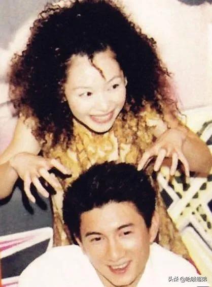 比丈母孃小2歲的吳奇隆，憑啥“拿捏”了劉詩詩？