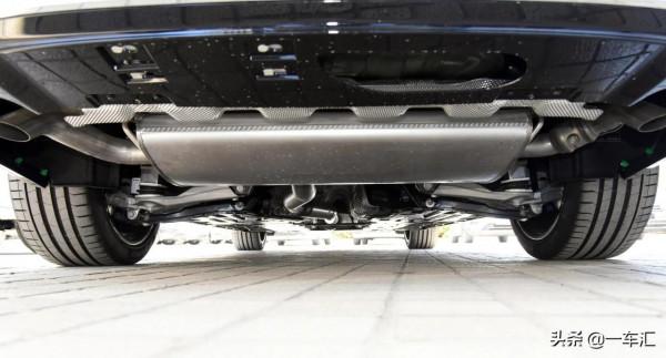 標配2.0T+48V輕混，沃爾沃S90配置解讀，入門版已夠用