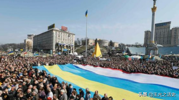 亂了整整7年，烏克蘭為什麼就是不願意向俄羅斯低頭？