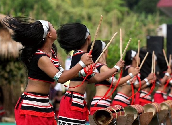 雲南特有的15個少數民族 雲南特有的15個少數民族