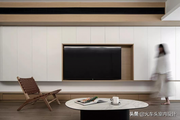 130㎡極簡自然風,方圓交錯,木白有序 130㎡極簡自然風,方圓交錯,木白有序