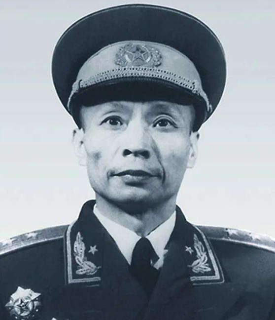1955年，從未帶兵打過仗的蘇靜被授中將，林彪：他一人抵10萬雄兵