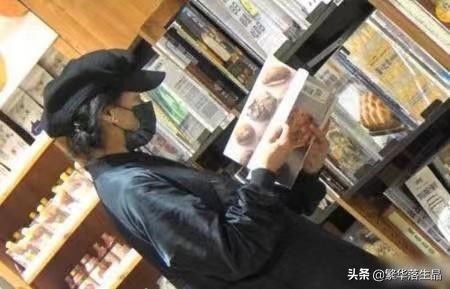 曾志偉照顧好友遺孀，兩人逛超市配合默契，出雙入對7年關係成謎