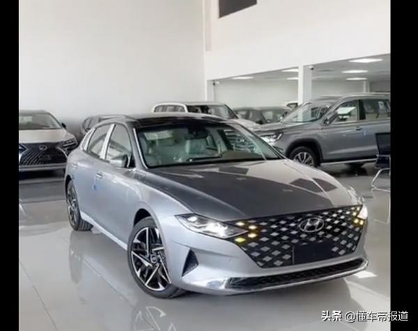 新車 | 現代旗艦轎車來了！新款雅尊實車曝光，軸距超雷克薩斯ES