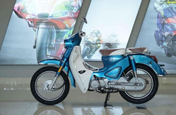 宗申輕便彎梁車Yami，個性外觀，售6880元，女朋友也能輕鬆駕馭